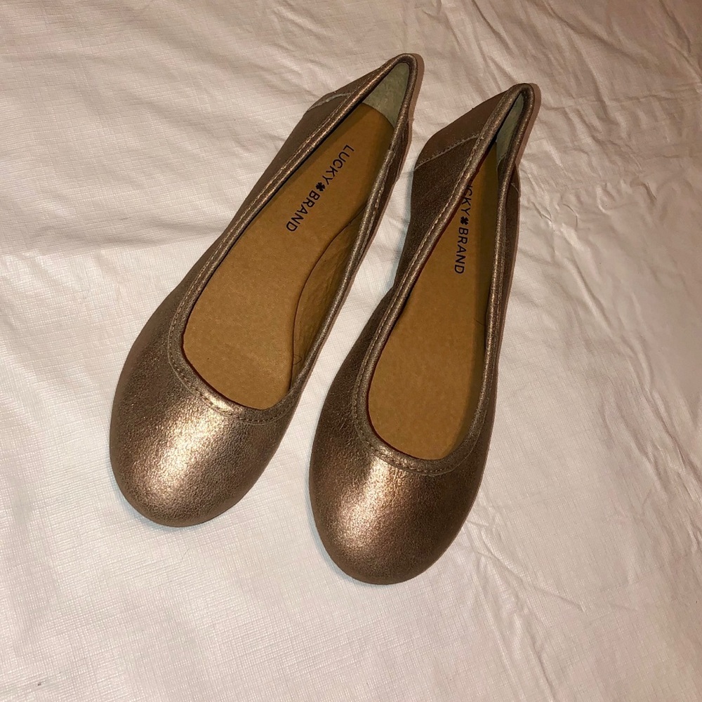 Lucky Brand flats size 9 gold